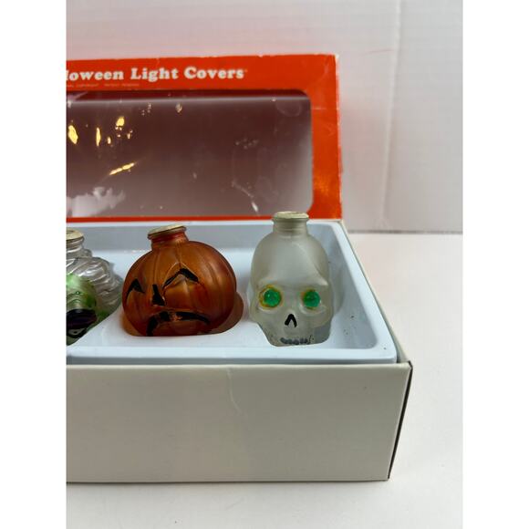 Old World Halloween Light Covers Set of 6 – Pumpkins, Ghost, Witch, Skull– 1990s - Picture 4 of 5